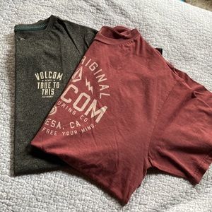2 Volcom tees